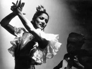 Carmen Amaya è una figura iconica nel mondo del flamenco